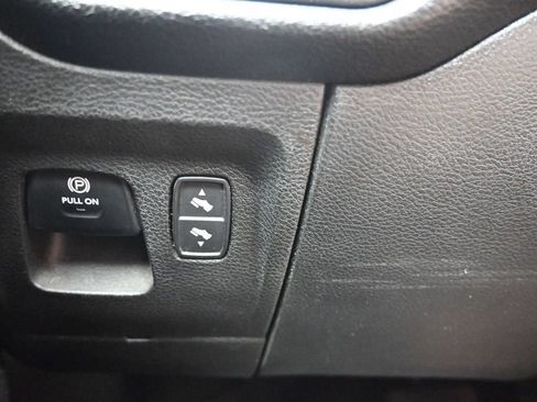 Used 2021 RAM 1500 Lone Star AWD/4WD image 21
