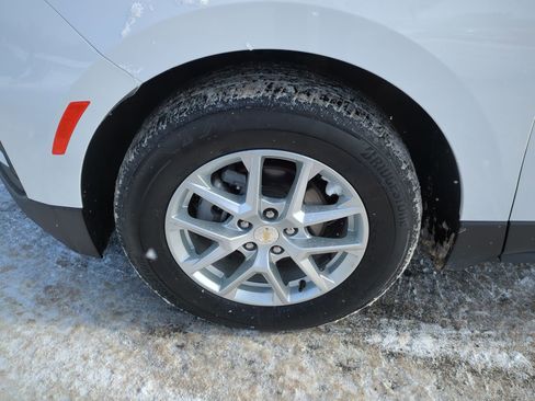 Certified 2023 Chevrolet Equinox LS w/ LS Convenience Package image 32