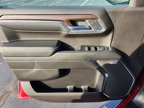 Used 2024 GMC Sierra 1500 SLT w/ SLT Premium Package image 22