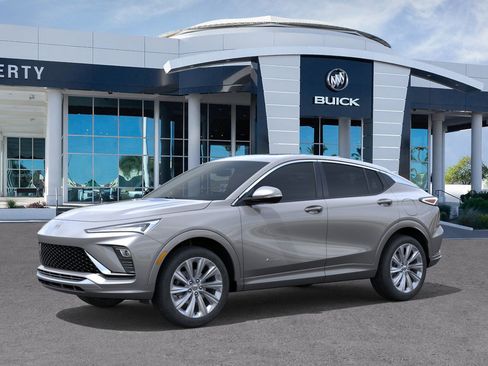 New 2026 Buick Envista Avenir image 2