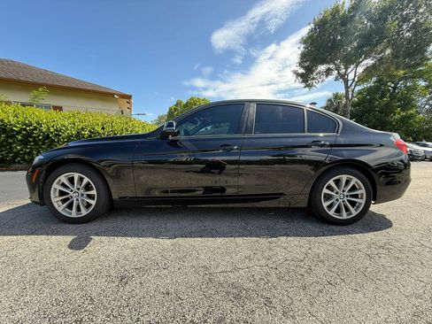 Used 2018 BMW 320i Sedan RWD image 3