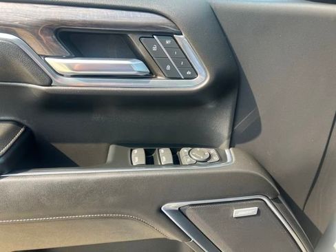 Certified 2024 Chevrolet Silverado 1500 LTZ image 32