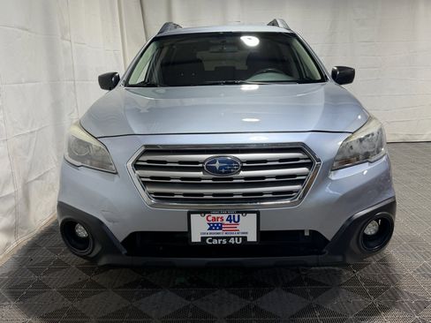 Used 2017 Subaru Outback 2.5i image 3