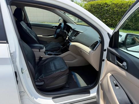 Used 2016 Hyundai Tucson SE FWD image 6