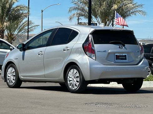 Used 2015 Toyota Prius C Two FWD image 6
