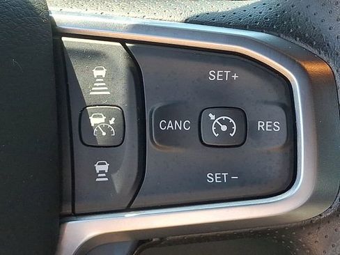 Used 2025 RAM 1500 Tradesman AWD/4WD image 22