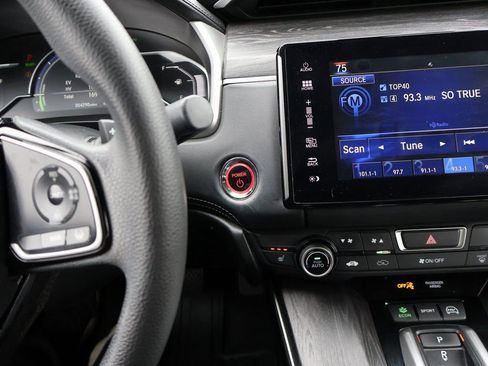 Certified 2018 Honda Clarity Plug-In Hybrid image 25