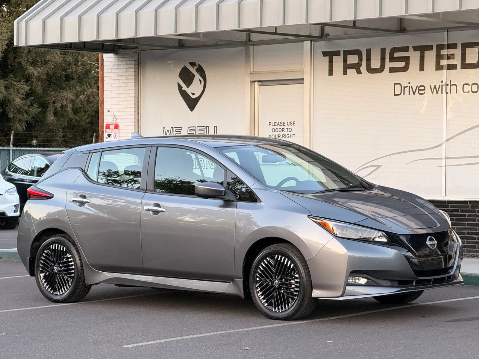Used 2024 Nissan Leaf SV Plus FWD image 6