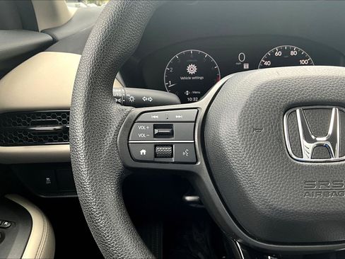 Used 2026 Honda HR-V LX image 19