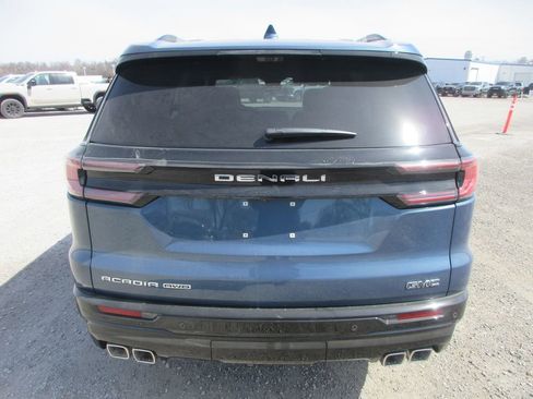 New 2026 GMC Acadia Denali Ultimate image 5