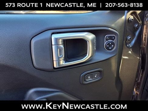 New 2026 Jeep Gladiator Sport AWD/4WD image 8