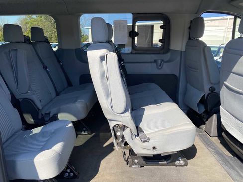 Used 2019 Ford Transit 350 XLT image 24