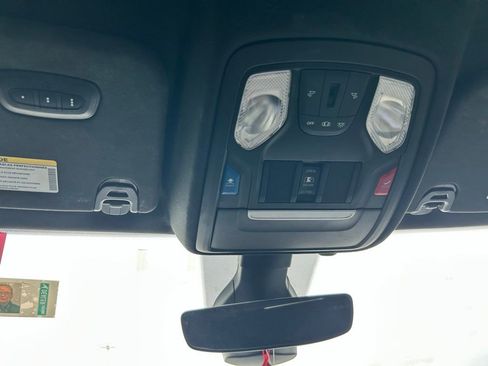 Used 2020 RAM 1500 Big Horn AWD/4WD image 3
