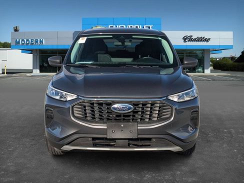 Used 2023 Ford Escape Active w/ Tech Pack #1 image 2