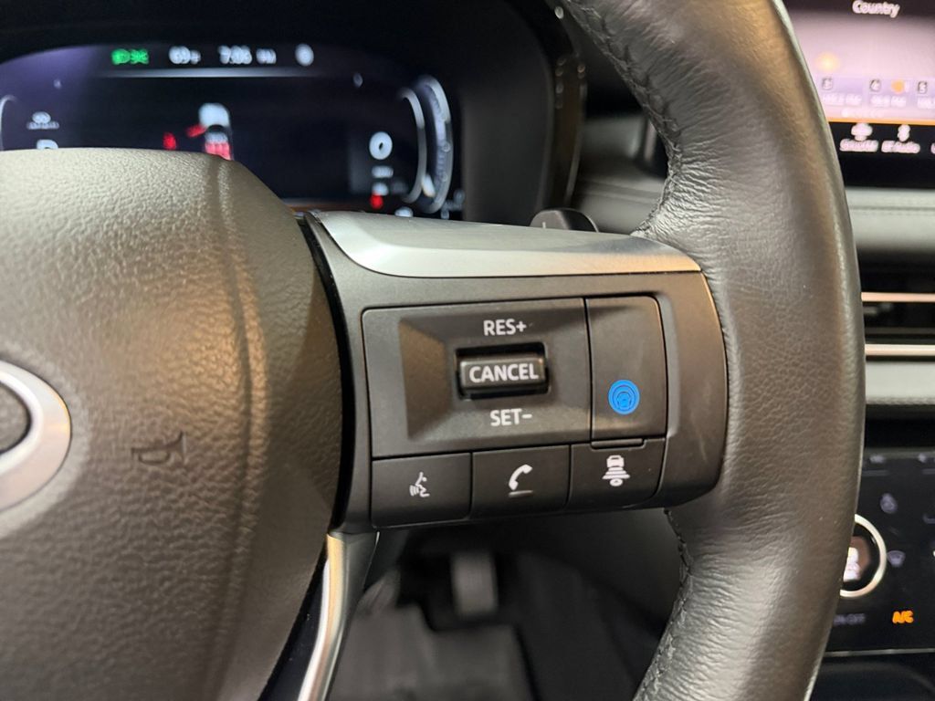 Used 2024 INFINITI QX60 Luxe AWD/4WD image 37