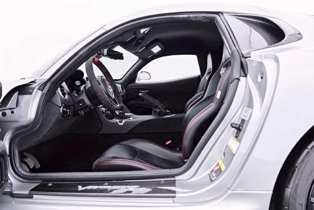 Used 2016 Dodge Viper ACR w/ Extreme Aero Package RWD image 54