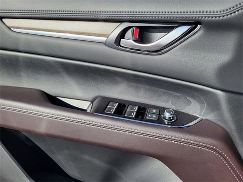 New 2025 MAZDA CX-5 Signature image 6