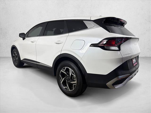 Used 2025 Kia Sportage LX FWD image 5
