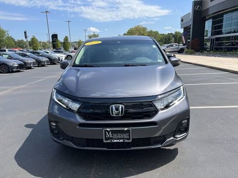 Used 2025 Honda Odyssey Touring image 7