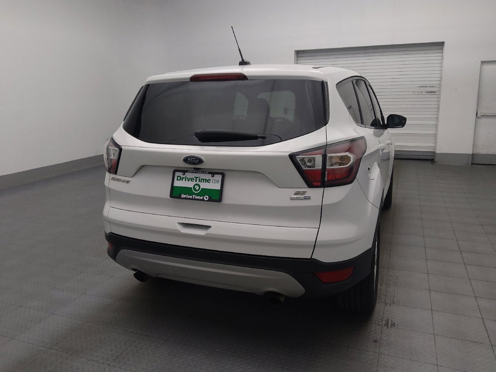 Used 2017 Ford Escape SE AWD/4WD image 7