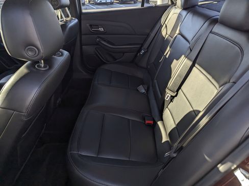 Used 2015 Chevrolet Malibu LTZ image 7