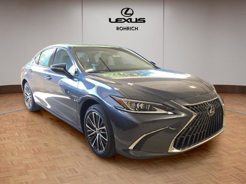 New 2025 Lexus ES 350 350 image 4