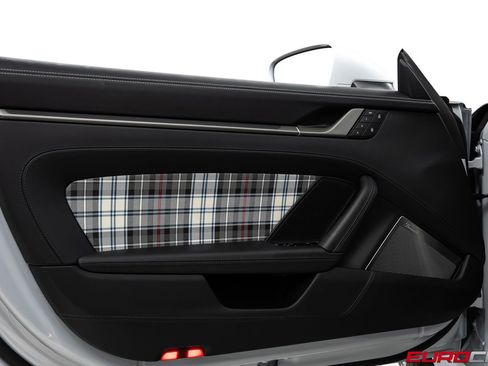 Used 2025 Porsche 911 Turbo S image 26