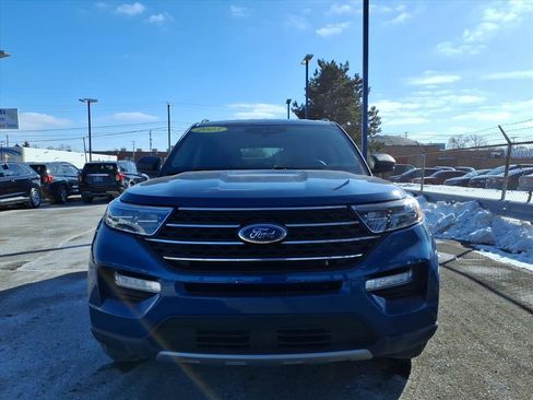 Certified 2023 Ford Explorer XLT w/ Equipment Group 202A image 2