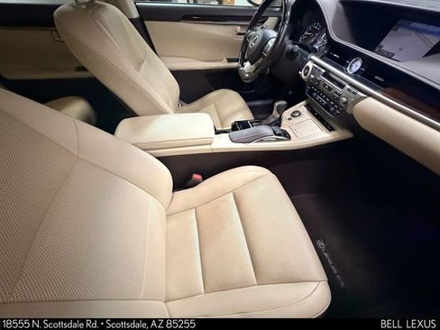 Used 2016 Lexus ES 350 w/ Navigation System Package FWD image 12