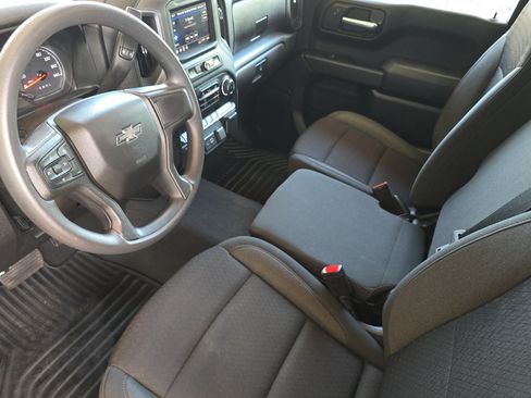 Used 2023 Chevrolet Silverado 1500 Custom w/ Rally Edition AWD/4WD image 10