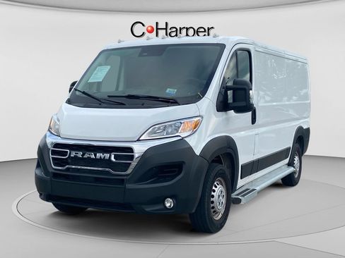 Used 2025 RAM ProMaster 2500 w/ U-Haul Equipment Group FWD image 7