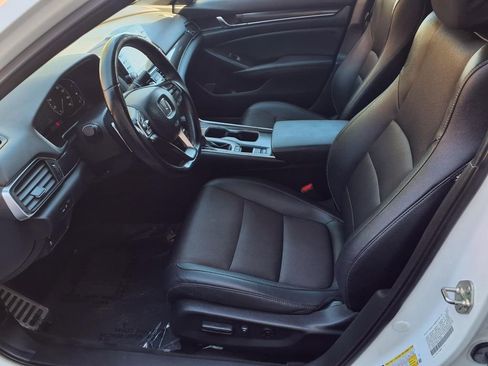 Used 2019 Honda Accord Sport image 14