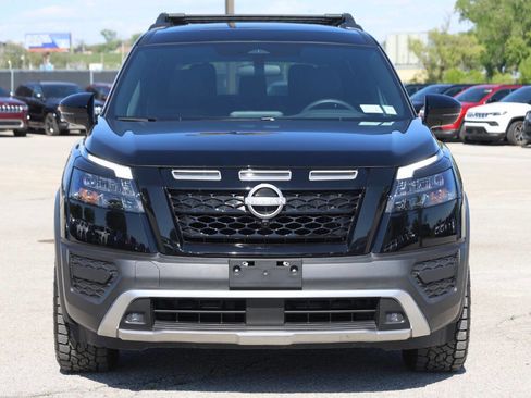Used 2025 Nissan Pathfinder Rock Creek AWD/4WD image 5