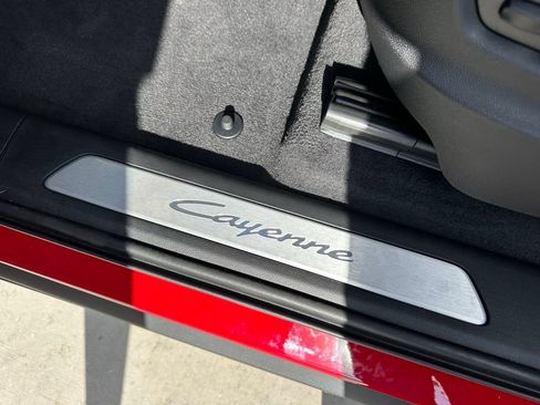 Certified 2026 Porsche Cayenne AWD/4WD image 22