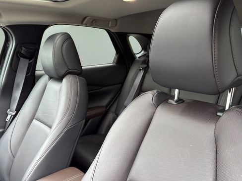 Certified 2025 MAZDA CX-30 AWD 2.5 S w/ Premium Package image 12