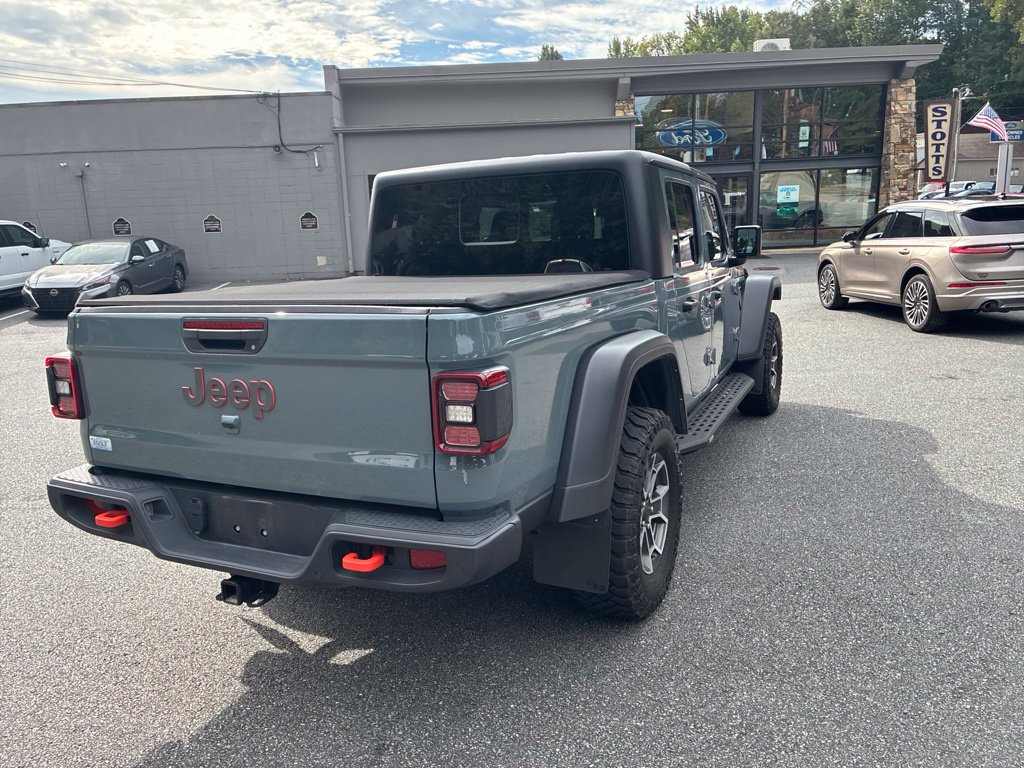 Used 2024 Jeep Gladiator Mojave w/ Technology Group AWD/4WD image 17