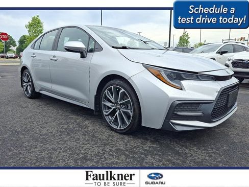 Used 2021 Toyota Corolla SE FWD image 1