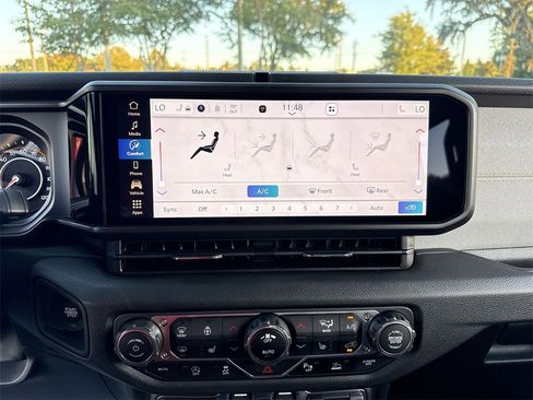 New 2025 Jeep Wrangler Sport S image 22