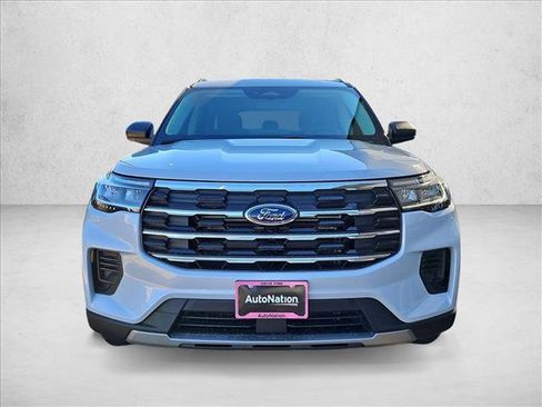 New 2026 Ford Explorer Active image 6