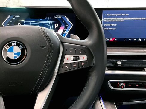 Used 2024 BMW X5 xDrive40i w/ Premium Package image 21