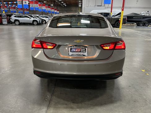 Used 2023 Chevrolet Malibu LT w/ Driver Confidence Package FWD image 4