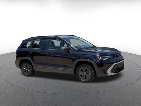 Used 2025 Volkswagen Taos S FWD image 2