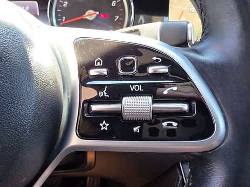 Used 2019 Mercedes-Benz E 300 image 33