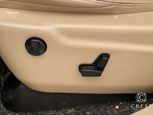 Used 2017 Jeep Grand Cherokee Limited w/ Luxury Group II image 26