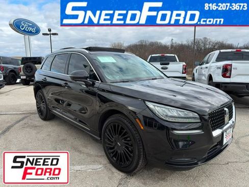 Used 2022 Lincoln Corsair Reserve image 1