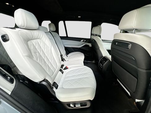 Certified 2023 BMW X7 xDrive40i w/ Executive Package AWD/4WD image 30