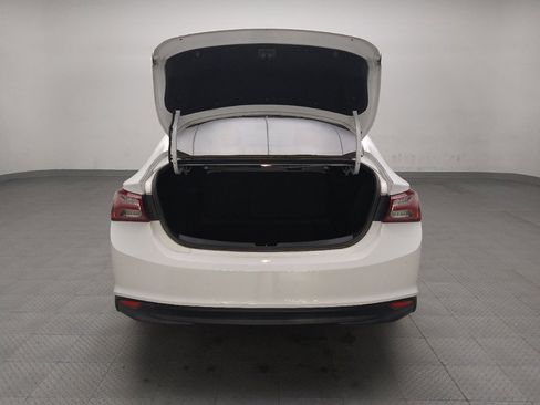 Used 2020 Chevrolet Malibu LT image 29