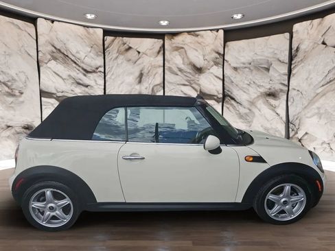Used 2010 MINI Cooper Convertible image 7