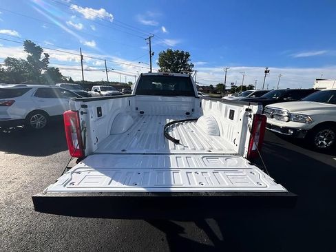 Used 2023 Ford F250 XL AWD/4WD image 7