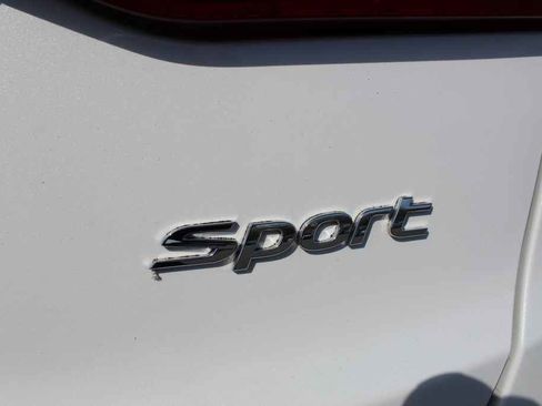 Used 2017 Hyundai Santa Fe Sport w/ 2.4L Tech Package 04 image 7